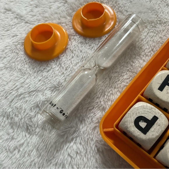 Vintage 1976 Boggle Parker Brothers Hidden Word Game - Picture 6 of 14